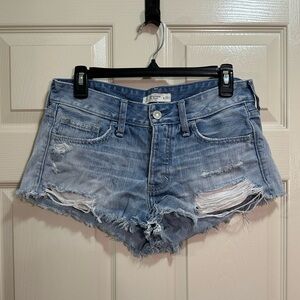Abercrombie & Fitch distressed cutoff denim shorts light wash size 4 waist 27